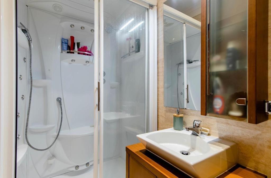 Quarto Duplo Parque Tejo, Com Wc Bobadela Zewnętrze zdjęcie